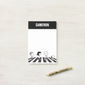 Post-it® Tee - shirt | Marche de groupe | Ajouter Votre Nom (Sur un bureau)