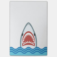 Tête drôle de requin de bande dessinée