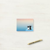 Post-it® Tipsy et Tapsy :Ensemble (Sur un bureau)