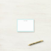 Post-it® Turquoise Aqua Blanc Nom encadré Monogramme (Sur un bureau)