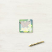 Post-it® Un papillon amiral sur un iris japonais jaune (Sur un bureau)