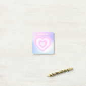 Post-it® Une forme de coeur en néon rose (Sur un bureau)