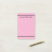 Post-it® une note d'ajouter nom de professeur simple bordur (Sur un bureau)