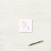 Post-it® Unicorne rose mignonne avec ailes (Sur un bureau)