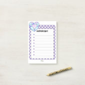Post-it® Violet Polka Dot Heart Diamond IMPORTANT (Sur un bureau)