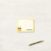 Post-it® Visage souriant avec lunettes de soleil (Sur un bureau)