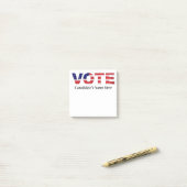 Post-it® Vote Texte dans les couleurs du drapeau Nom du can (Sur un bureau)