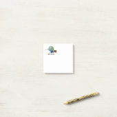 Post-it® Voyageur du monde. valise, billets et passeport. (Sur un bureau)