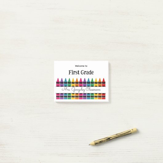 Post-it® Welcome Back to School Rainbow Crayon  (Sur un bureau)