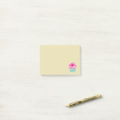 Post-it® WIth Polka Dot Cherry (Sur un bureau)