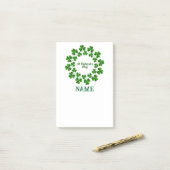 Post-it® Wreath de la Saint Patrick Thunder_Cove (Sur un bureau)