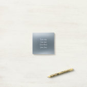 Post-it® Your message here gray blue metallic background te (Sur un bureau)
