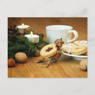 Postale Acorn elf manger un biscuit - carte de Noël