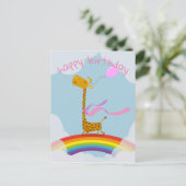 Postale Bonne carte d'anniversaire avec girafe sur arc-en- (Debout devant)
