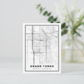 Postale Carte de Grand Forks (Debout devant)