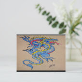 Postale carte de parchemin de dragon bleu (horz) (Debout devant)