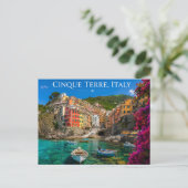 Postale Carte de village côtier coloré (Debout devant)