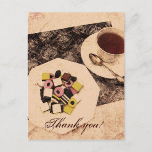 Postale des bonbons grunge et une tasse de carte de remerc