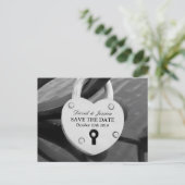 Postale Faire-part Carte de mariage Save the date | Cadenas d'amour e (Debout devant)