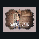 Postale Faire-part Élégance Raffinée Enregistrer La Date Carte Postal<br><div class="desc">Cette carte postale chic et moderne demande avec élégance à vos invités d'enregistrer la date. Timbre et étiquettes de adresse correspondants disponibles à l'adresse berryberrysweet.com</div>