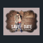 Postale Faire-part Élégance Raffinée Enregistrer La Date Carte Postal<br><div class="desc">Cette carte postale chic et moderne demande avec élégance à vos invités d'enregistrer la date. Timbre et étiquettes de adresse correspondants disponibles à l'adresse berryberrysweet.com</div>