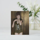 Postale Une femme en attente : Portrait numérique Carte d' (Debout devant)