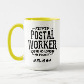 Postarbeider Postbus in ruste Aangepaste pensioner Mok (Links)