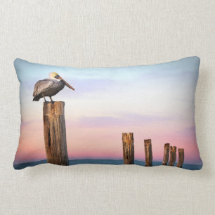 Posten en een Pelican   Fort Myers Beach, Florida Kussen