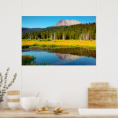 Poster A Lake In Lass Volcanic National Park (Cuisine)