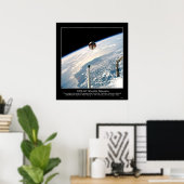 Poster AERCam Sprint vol libre dans la v... (Bureau à domicile)