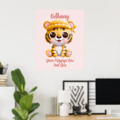 Poster Ajouter un texte de nom, bébé tigre avec chapeau s (Bureau à domicile)