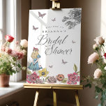 Poster Alice In Wonderland Vintage Story Fête des mariées<br><div class="desc">Alice In Wonderland est un hôtel de charme, magique et fantaisiste qui vous souhaite la bienvenue. Le design comprend un magnifique collage de nos propres illustrations et aquarelles associées à l'iconique Alice vintage in Wonderland illustrations que nous avons méticuleusement rehaussé avec notre touche personnelle et l'aquarelle rehaussée. Sympathique et mignon...</div>