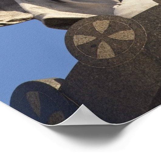 Poster Angel en pierre regardant la statue en bas à Bueno (Coin)