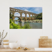 Poster Aqueduc romain au-dessus du fleuve, France (Cuisine)