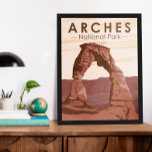 Poster Arches Parc National Delicate Arc Vintage<br><div class="desc">Arche la conception d'oeuvres vectorielles. Le parc se trouve au nord de Moab dans l'État de l'Utah. Bordé par le fleuve Colorado,  dans le sud-est,  il est connu comme le site de plus de 2 000 arcs naturels en grès.</div>