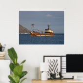Poster Arctic Lady, Bateau de crabe en hollandais Harbour (Bureau à domicile)