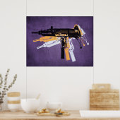Poster Arme de sous-machine Uzi sur violet (Cuisine)