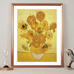 Poster Arrière - plan d'or des tournesols Vincent van Gog<br><div class="desc">Affiche d'art avec le tableau postimpressionniste Sunflowers (1888),  de Vincent Van Gogh (1853-1890). Quinze fleurs dans un vase contre un arrière - plan d'or.</div>
