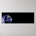 Poster Art pop noir et bleu Jaguar<br><div class="desc">Poster de la tête de Jaguar noir et bleu - Posters de Portrait Jaguar Imprimés - Photo de Jaguar de Pop Art - Big Wild Cats - La tête du Jaguar - Face de Jaguar</div>