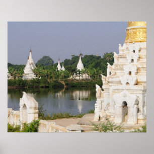 Poster Asie, Myanmar (Birmanie), Mandalay. Un bouddhiste