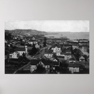 Poster Astoria, Oregon Town View Looking West