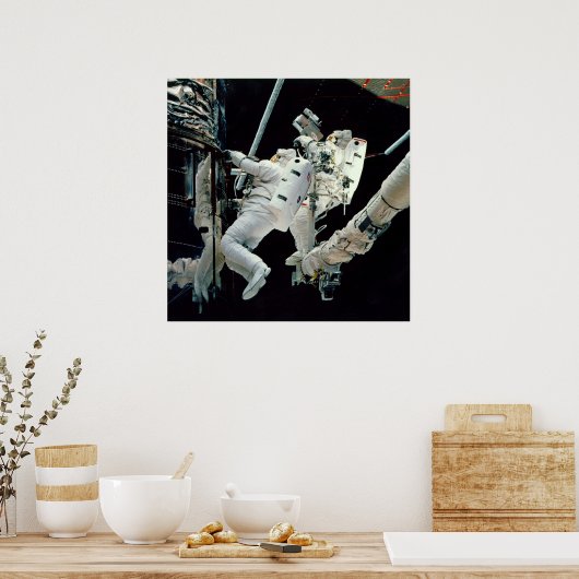 Poster Astronauts working on the Hubble (Cuisine)