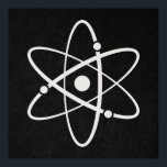 Poster Atomes Science Atome Orbite Icône Molécule Art Noi<br><div class="desc">Avec un design d'icône atomique orbic sur le thème de la science amusante avec des illustrations en blanc sur un arrière - plan de style papier noir. Parfait comme cadeau pour un scientifique ou pour quiconque aime la science ! Visitez nos autres articles pour trouver des modèles plus classiques et...</div>