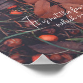 Poster Baies rouges et feuilles d'automne brunes (Coin)