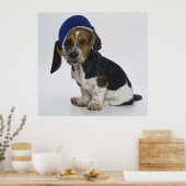 Poster Basset Hound Chiot Avec Visiteur (Cuisine)