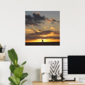 Poster Bateau à voile au coucher du soleil (Bureau à domicile)