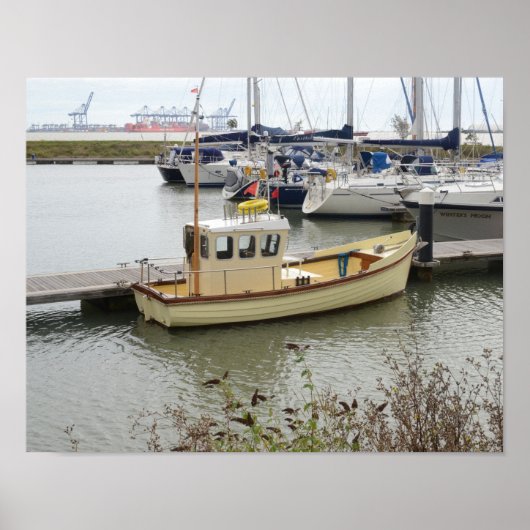 Poster Bateau de style traditionnel construit moderne (Devant)