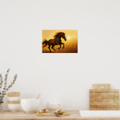Poster Bay Horse Gallops, Sunset Sky, Flowing Mane (Cuisine)