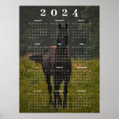 Poster Beau cheval Brown dans Meadow 2024 Calendrier mura (Devant)