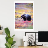 Poster Belle Ours dans les fleurs de printemps Imprimer (Bureau à domicile)